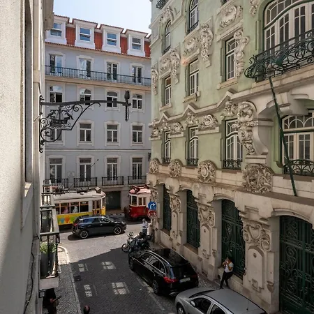 Rua Do Crucifixo 1 Bedroom Apartment *